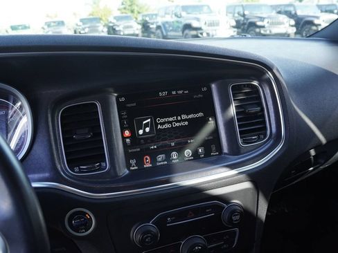 Certified 2016 Dodge Charger SXT RWD image 18