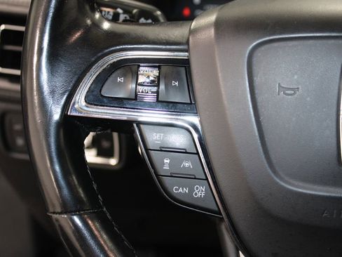 Used 2022 Lincoln Nautilus Reserve w/ Equipment Group 201A image 38