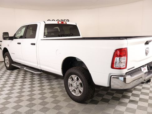 Used 2024 RAM 3500 Big Horn AWD/4WD image 21