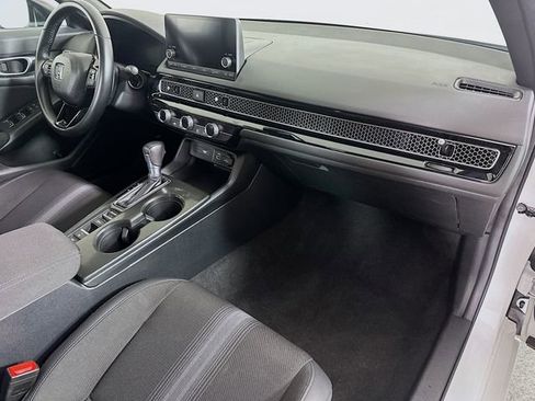 Certified 2024 Honda Civic Sport image 30