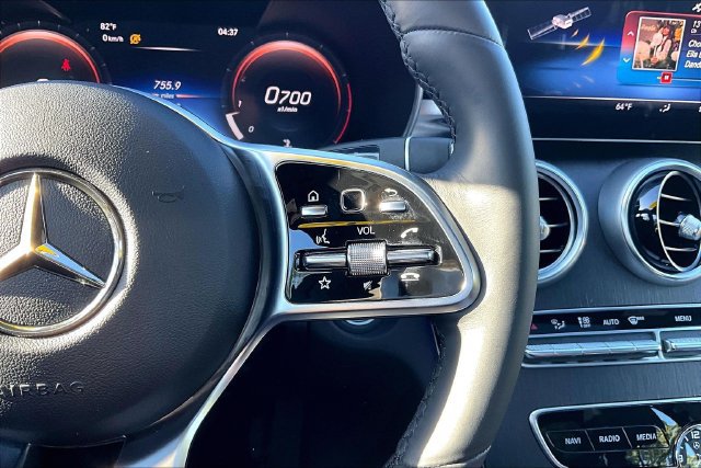 Certified 2021 Mercedes-Benz C 300 4MATIC Sedan image 21
