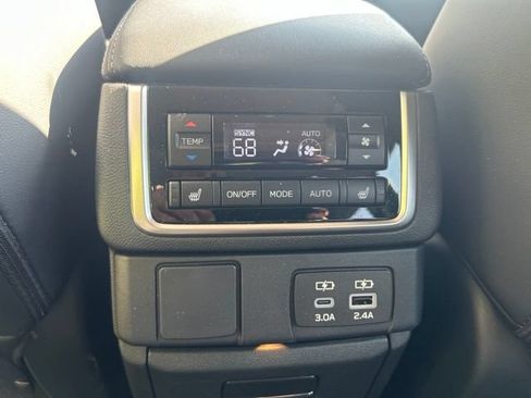 Used 2026 Subaru Ascent Limited AWD/4WD image 18