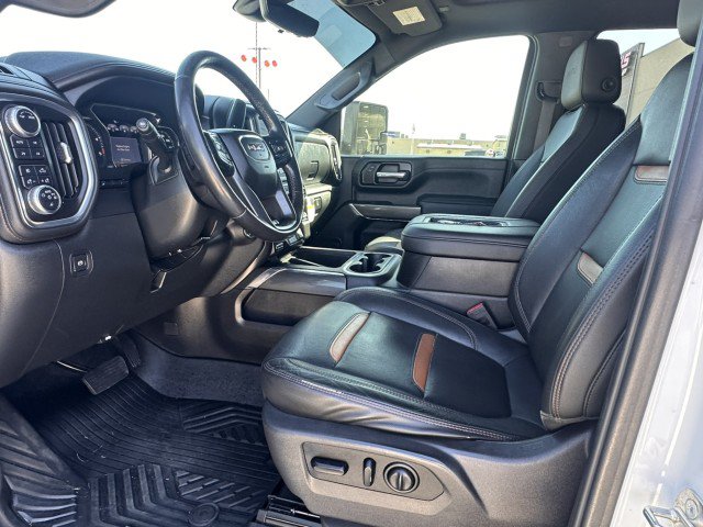 Used 2020 GMC Sierra 2500 AT4 w/ AT4 Premium Package AWD/4WD image 7