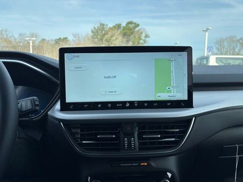 New 2025 Ford Escape SE w/ PHEV Premium Package image 18