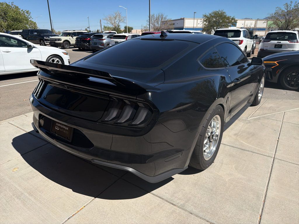 Used 2022 Ford Mustang GT Premium w/ GT Performance Package RWD image 4