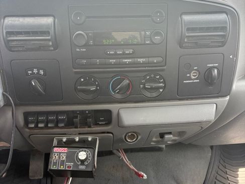 Used 2007 Ford F250 XL AWD/4WD image 13