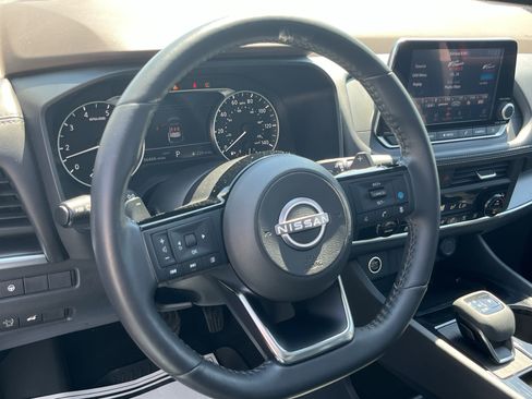 Used 2023 Nissan Rogue SV w/ SV Premium B Package AWD/4WD image 24