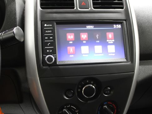 Used 2019 Nissan Versa SV image 12