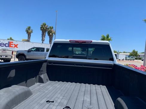 Used 2024 GMC Sierra 3500 Denali w/ Denali Reserve Package AWD/4WD image 9