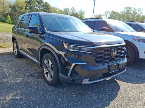Certified 2023 Honda Pilot EX-L image 1