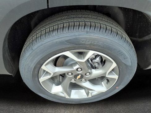 New 2026 Chevrolet Trax LT w/ LT Convenience Package FWD image 20