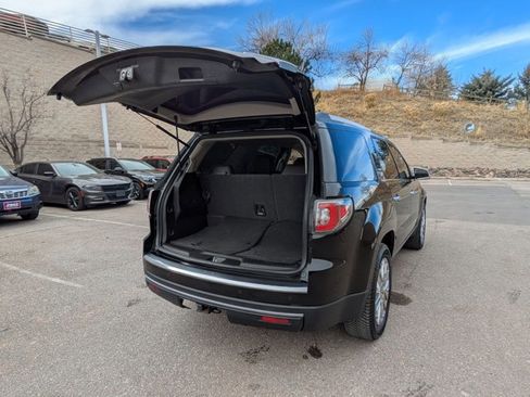 Used 2017 GMC Acadia Limited SLT image 22