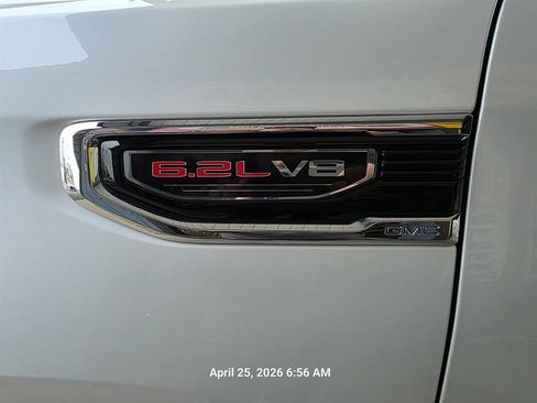 Used 2019 GMC Sierra 1500 SLT w/ SLT Premium Package AWD/4WD image 9