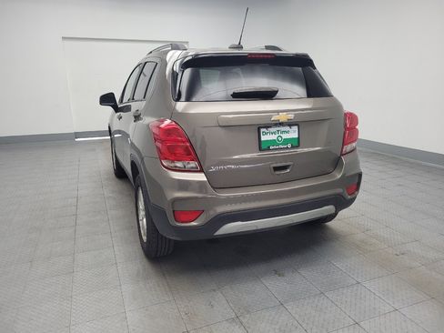 Used 2022 Chevrolet Trax LT w/ Driver Confidence Package AWD/4WD image 6