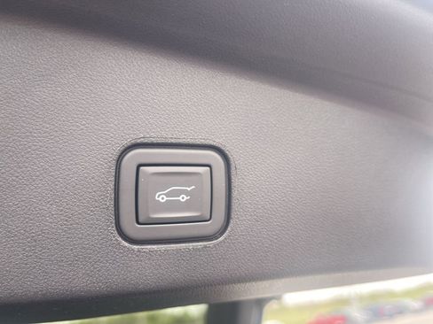 Certified 2024 Cadillac Lyriq Luxury image 16