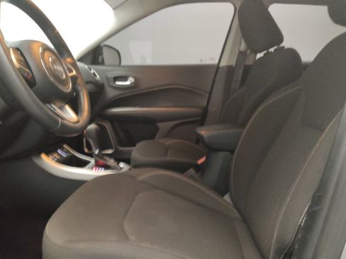 Used 2021 Jeep Compass Sport FWD image 17