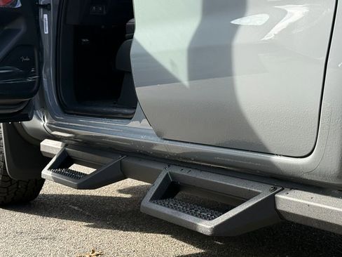 New 2026 Nissan Frontier PRO-4X image 7