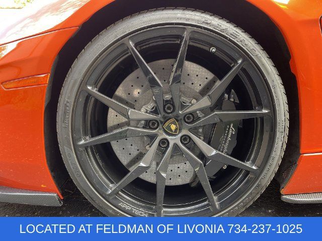 Used 2015 Lamborghini Aventador LP 700-4 AWD/4WD image 30