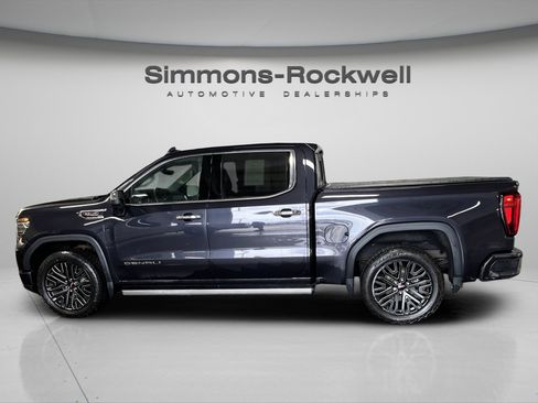 Used 2024 GMC Sierra 1500 Denali w/ Denali Reserve Package image 8