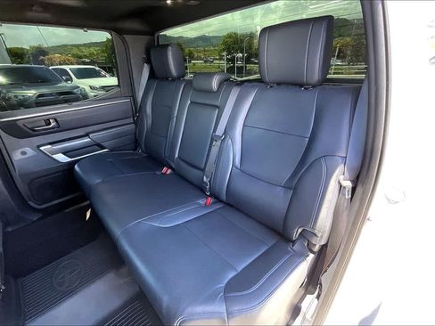Used 2022 Toyota Tundra Platinum RWD image 29