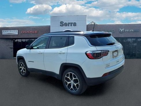 Used 2024 Jeep Compass Limited AWD/4WD image 5