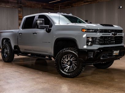 Used 2025 Chevrolet Silverado 2500 Custom w/ Custom Value Package