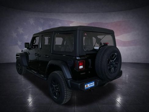 Used 2022 Jeep Wrangler Unlimited Sport image 7