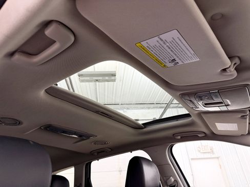 Used 2022 Kia Telluride EX w/ EX Premium Package image 33