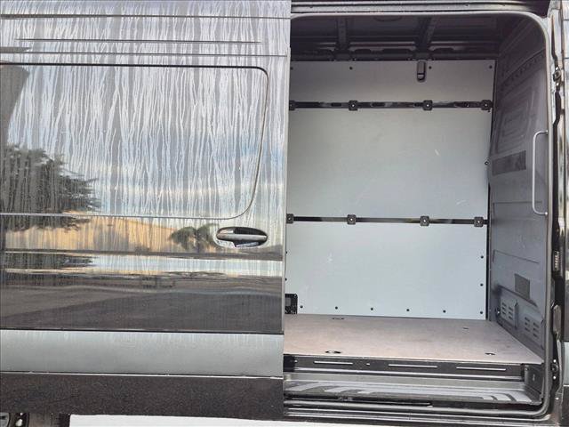 Used 2026 Mercedes-Benz Sprinter 2500 image 19
