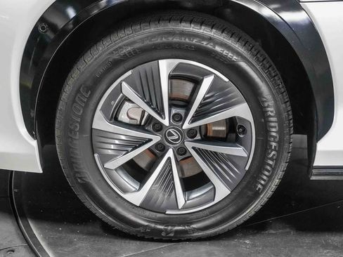 Used 2023 Lexus RZ 450e Premium w/ Technology Package AWD/4WD image 9