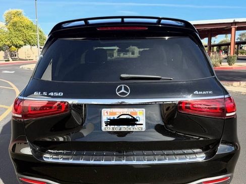 Used 2023 Mercedes-Benz GLS 450 4MATIC image 7