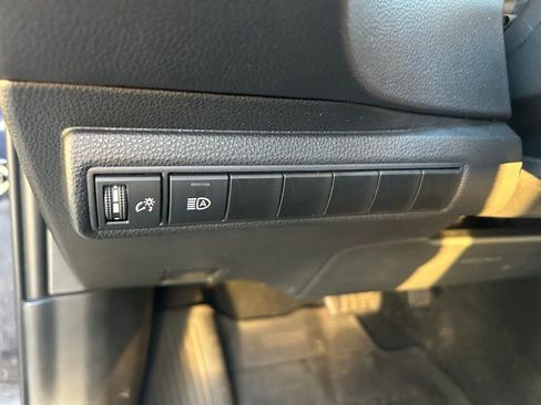 Certified 2024 Toyota Corolla LE image 17