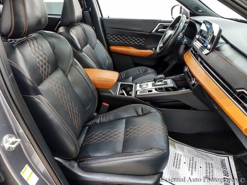 Used 2022 Mitsubishi Outlander SEL FWD image 36