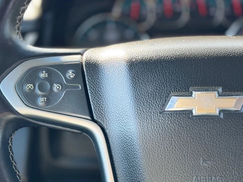 Used 2015 Chevrolet Suburban LT image 36