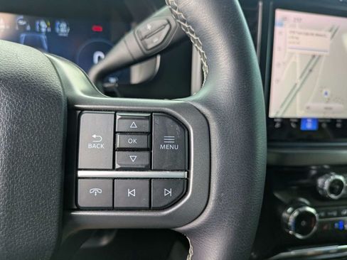 Used 2026 Ford F350 Lariat AWD/4WD image 28