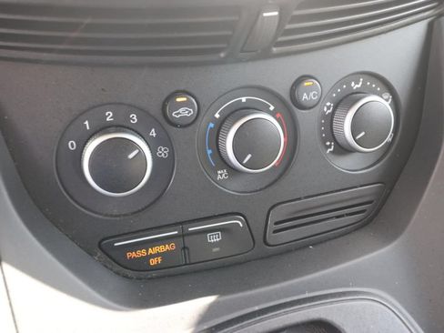Used 2015 Ford Escape SE FWD image 21