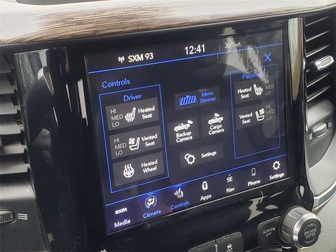 Used 2019 RAM 2500 Laramie image 25