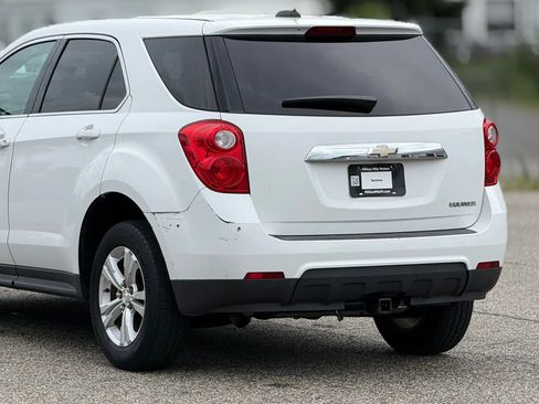 Used 2015 Chevrolet Equinox LS FWD image 16