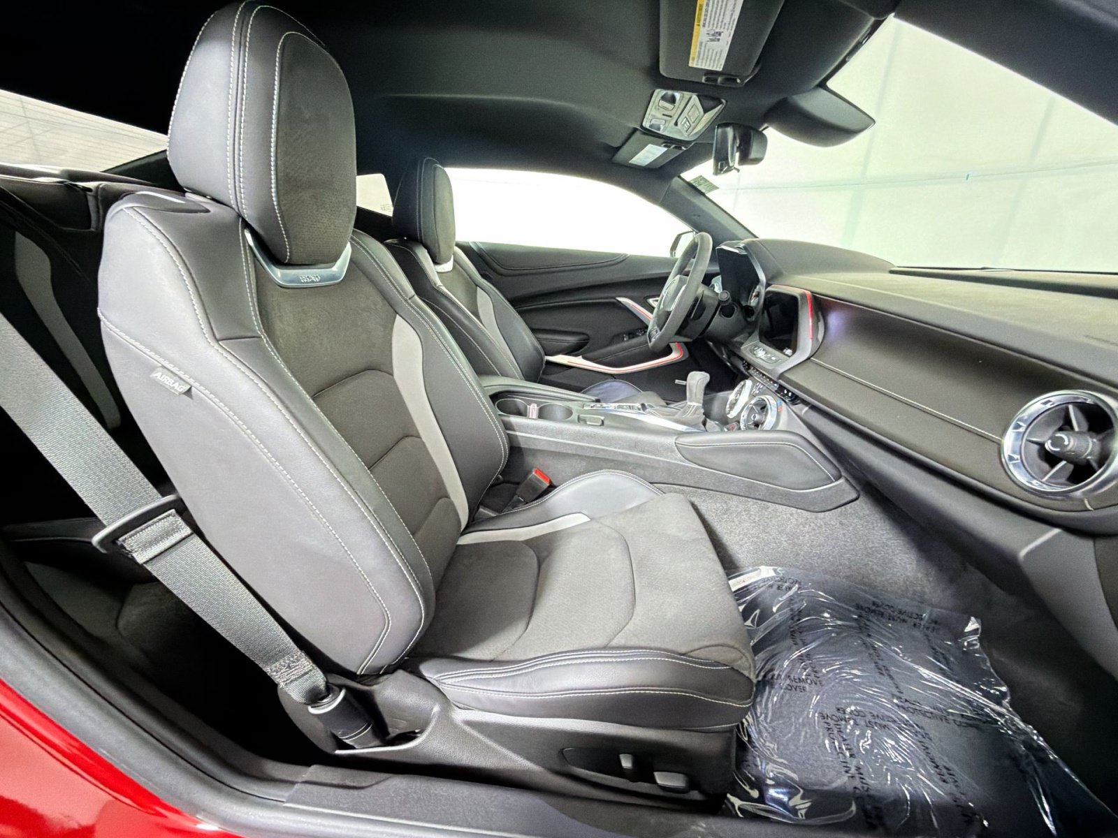 Used 2021 Chevrolet Camaro SS RWD image 27