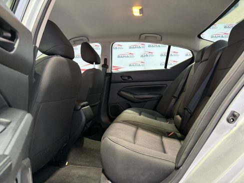 Used 2024 Nissan Altima 2.5 SV image 28