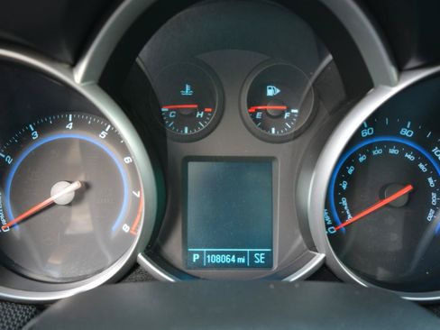 Used 2013 Chevrolet Cruze LT FWD image 20