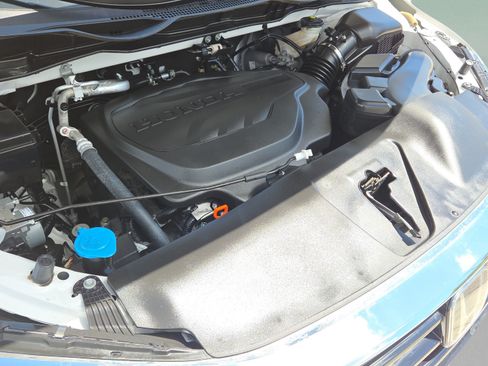 Used 2023 Honda Odyssey EX-L image 18