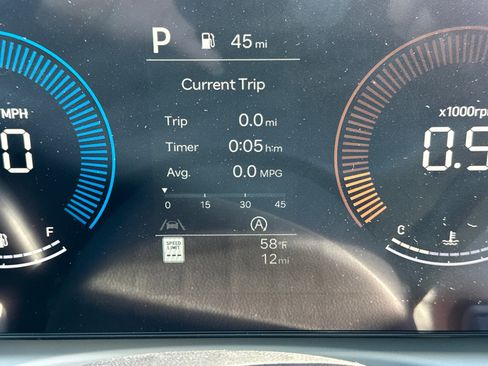 New 2025 Hyundai Tucson SEL image 22