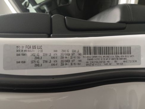 Used 2018 Jeep Grand Cherokee Altitude image 33