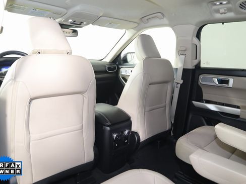 Used 2022 Ford Explorer Limited w/ Hybrid Equipment Group 310A image 64