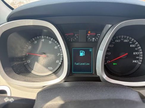 Used 2016 Chevrolet Equinox LS image 19