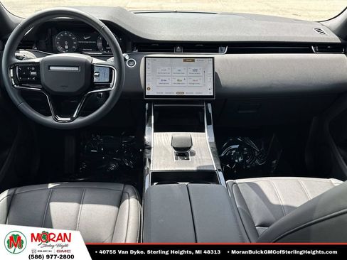Used 2026 Land Rover Range Rover Evoque S AWD/4WD image 13