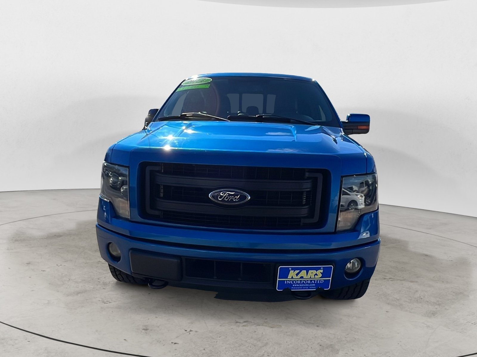 Used 2014 Ford F150 FX4 w/ Equipment Group 402A Luxury AWD/4WD image 2