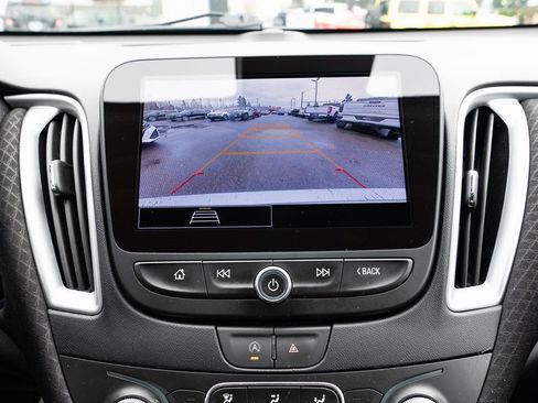 Used 2023 Chevrolet Malibu LT FWD image 14