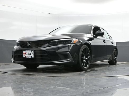 Used 2023 Honda Civic Sport image 42